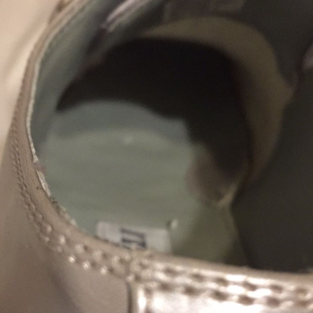 Hugo Vitelli dress shoes - Picture 9 of 13